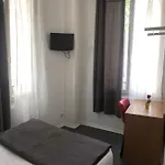 Cosy Monceau פריז
