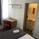 Cosy Monceau מלון