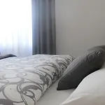 Cosy Monceau פריז
