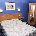 Cosy Monceau