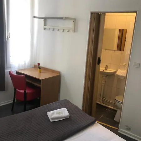 Cosy Monceau Отель