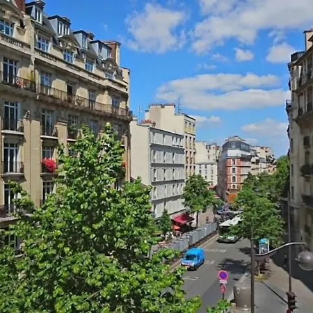 호텔 Cosy Monceau 2*