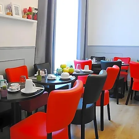 Отель Cosy Monceau