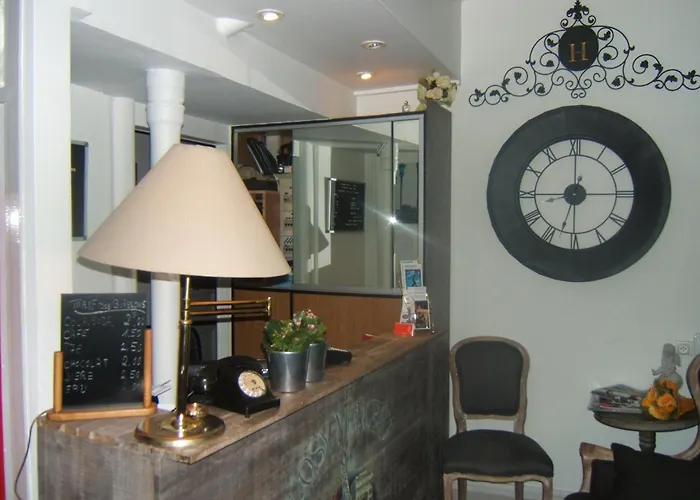 Hotel Cosy Monceau 2*