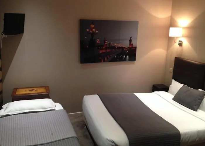 Cosy Monceau 2*