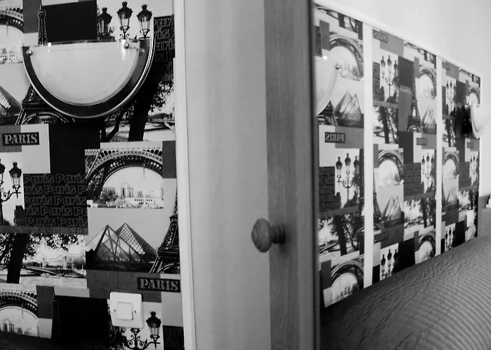 Cosy Monceau Hotel 2*