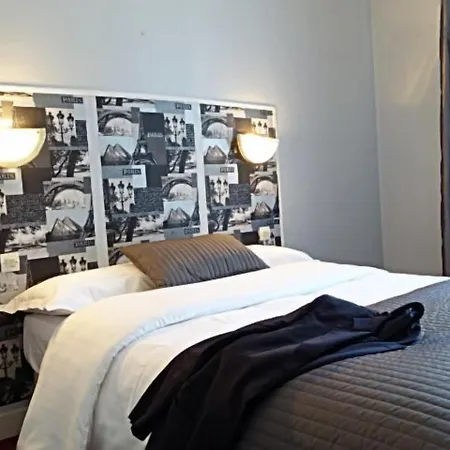 Cosy Monceau Hotel 2*
