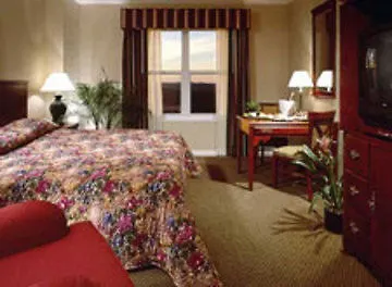 Cosy Monceau Hotel 2*